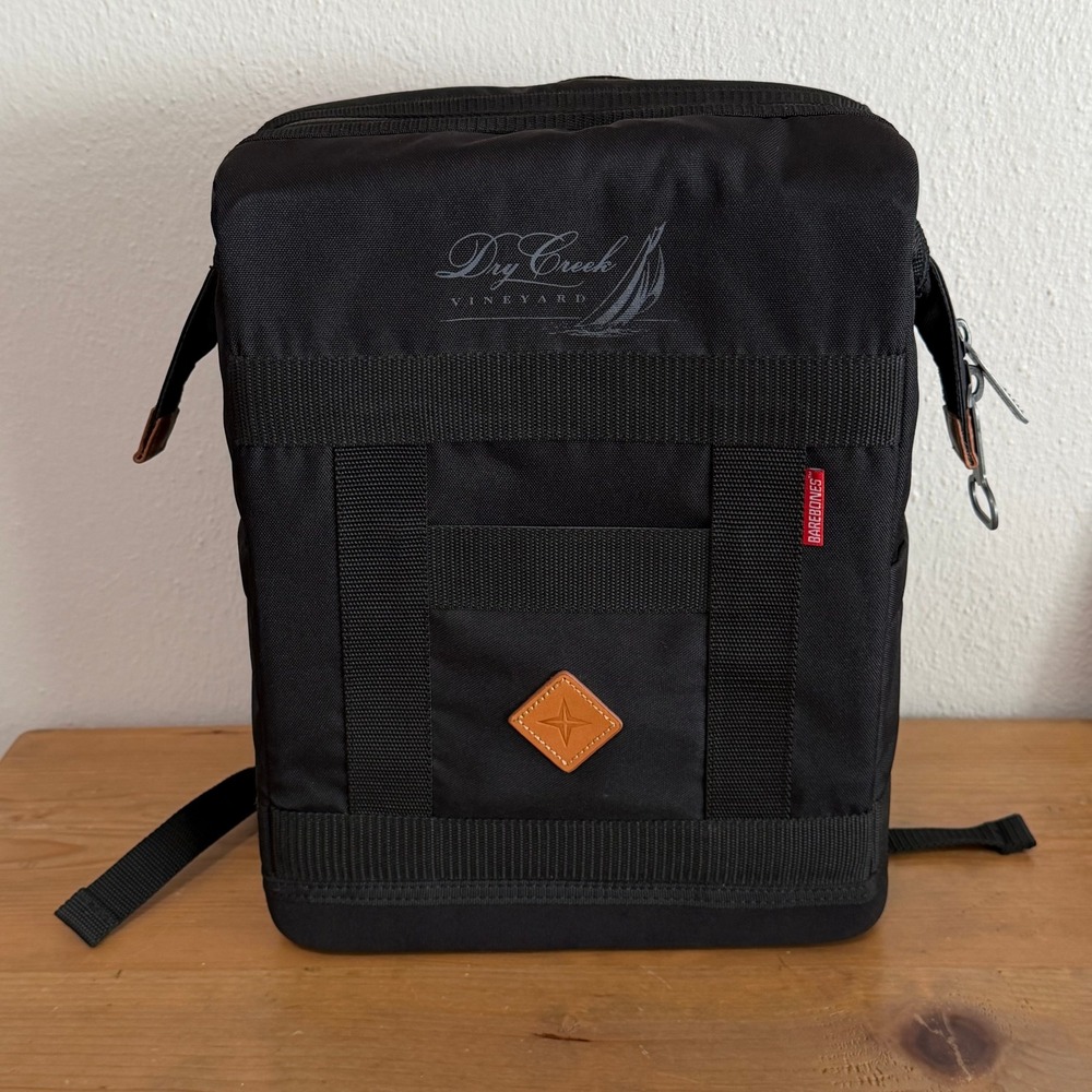 Barebones Huckberry Living Rambler Cooler 12 Can Black Backpack CLR-716